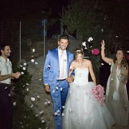 薇拉别墅 * Áyios Nikítas